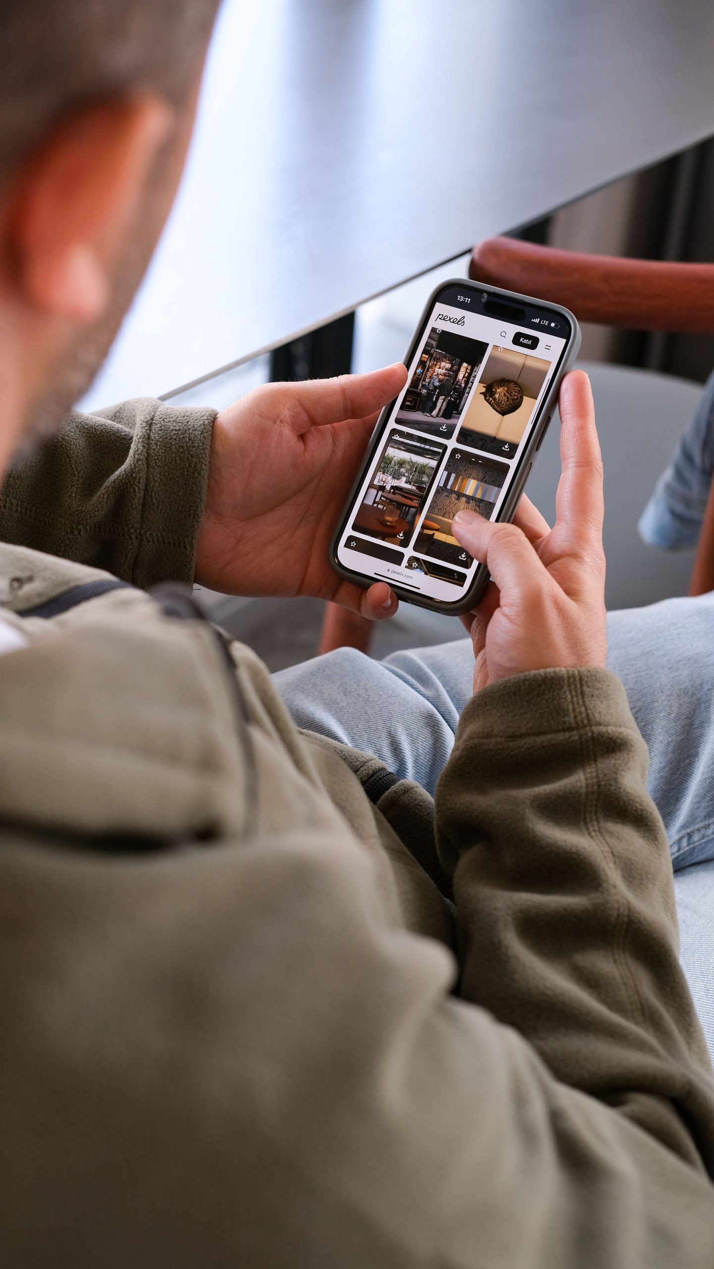 How to Turn Your Social Media Into a Sales Machine — Without Running a Single Ad